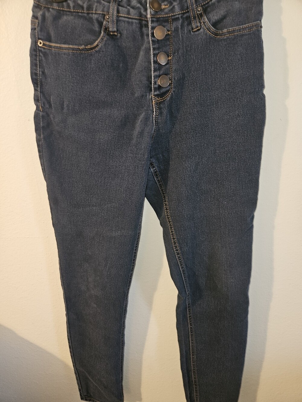 No Boundaries Juniors Button Fly Blue Jeans Size 11 - Picture 2 of 10